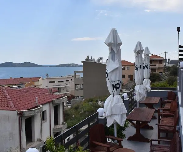 Relaxo Maisonette Rhodi * Néa Péramos