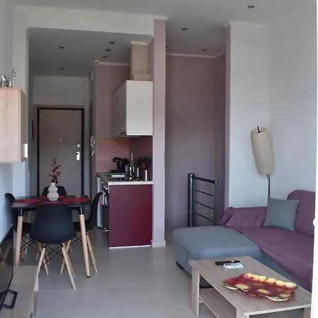 Relaxo Maisonette Rhodi شقة